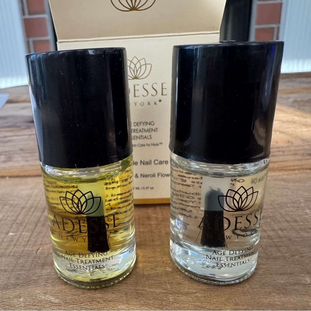 NEW in box Adesse New York Age Defying Nail Treatment Essentials ~ 2 x 11 ml - Picture 3 of 4